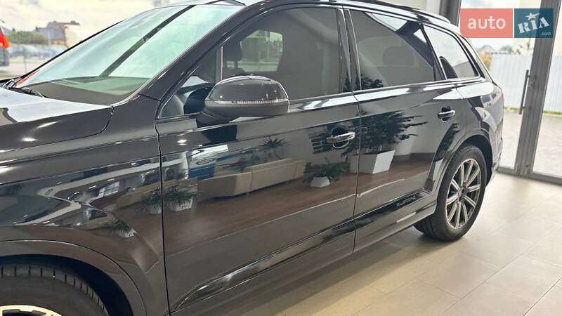 Внедорожник / Кроссовер Audi Q7 2019 в Луцке фото 4 Внедорожник / Кроссовер Audi Q7 2019 в Луцке