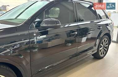 Внедорожник / Кроссовер Audi Q7 2019 в 
