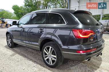 Внедорожник / Кроссовер Audi Q7 2013 в 