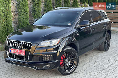 Внедорожник / Кроссовер Audi Q7 2014 в 