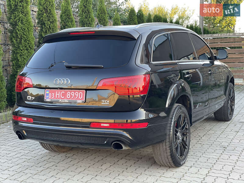 Позашляховик / Кросовер Audi Q7 2014 в Стрию