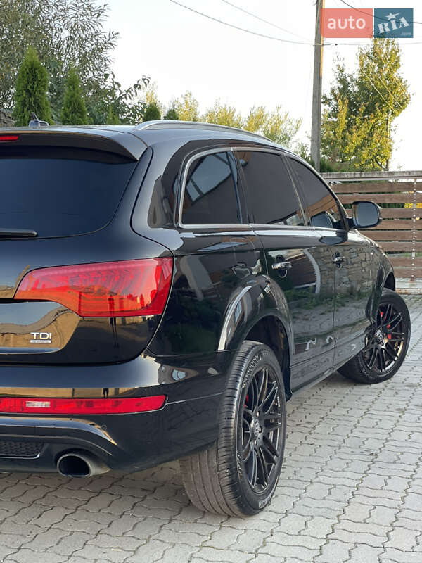 Позашляховик / Кросовер Audi Q7 2014 в Стрию