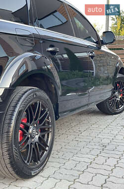 Внедорожник / Кроссовер Audi Q7 2014 в 