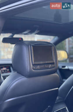 Внедорожник / Кроссовер Audi Q7 2014 в 