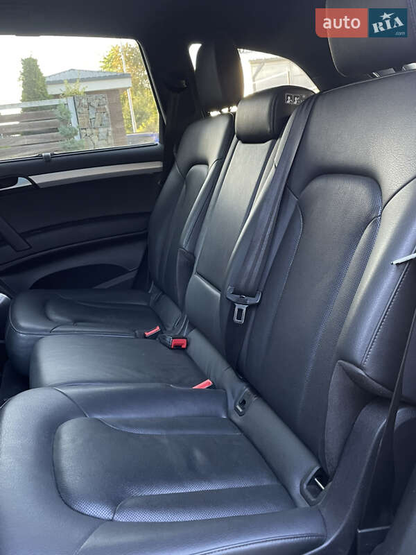 Позашляховик / Кросовер Audi Q7 2014 в Стрию