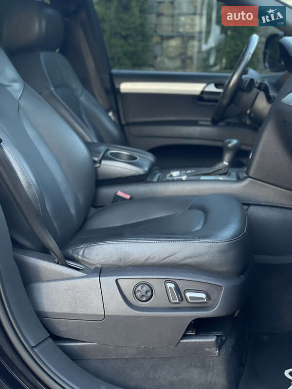 Позашляховик / Кросовер Audi Q7 2014 в Стрию