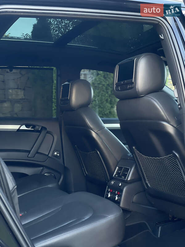 Позашляховик / Кросовер Audi Q7 2014 в Стрию