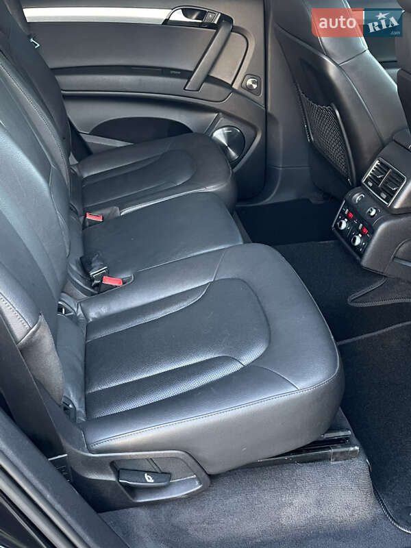 Позашляховик / Кросовер Audi Q7 2014 в Стрию