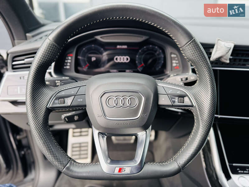 Позашляховик / Кросовер Audi Q7 2020 в Мукачевому