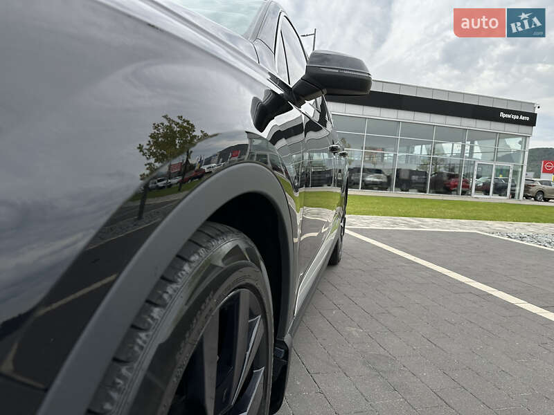 Внедорожник / Кроссовер Audi Q7 2015 в Мукачево