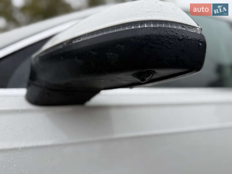 Позашляховик / Кросовер Audi Q7 2021 в Чернівцях