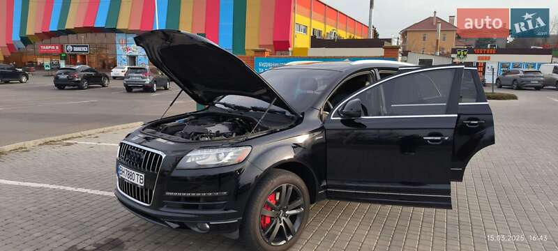 Внедорожник / Кроссовер Audi Q7 2014 в Одессе