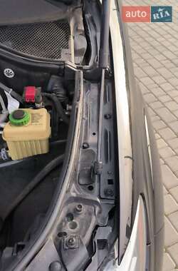 Позашляховик / Кросовер Audi Q7 2014 в 