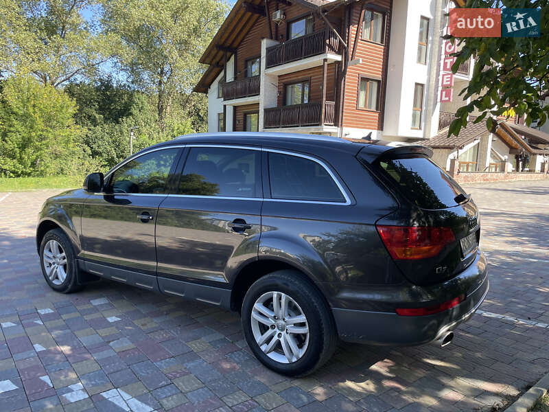 Внедорожник / Кроссовер Audi Q7 2009 в Тернополе