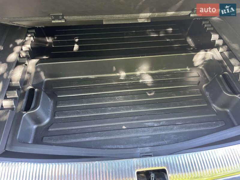 Внедорожник / Кроссовер Audi Q7 2009 в Тернополе