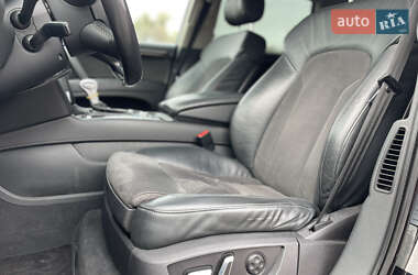 Позашляховик / Кросовер Audi Q7 2014 в 