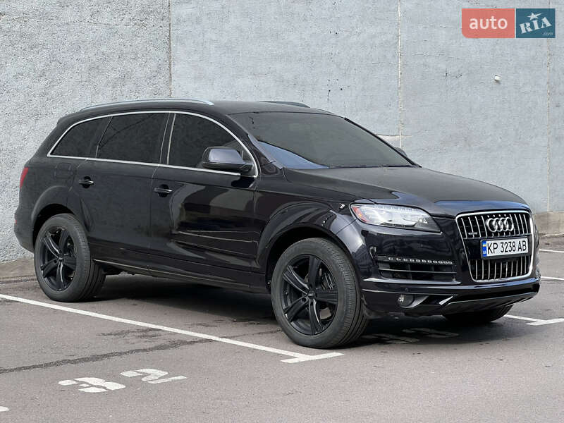 Позашляховик / Кросовер Audi Q7 2011 в Рівному