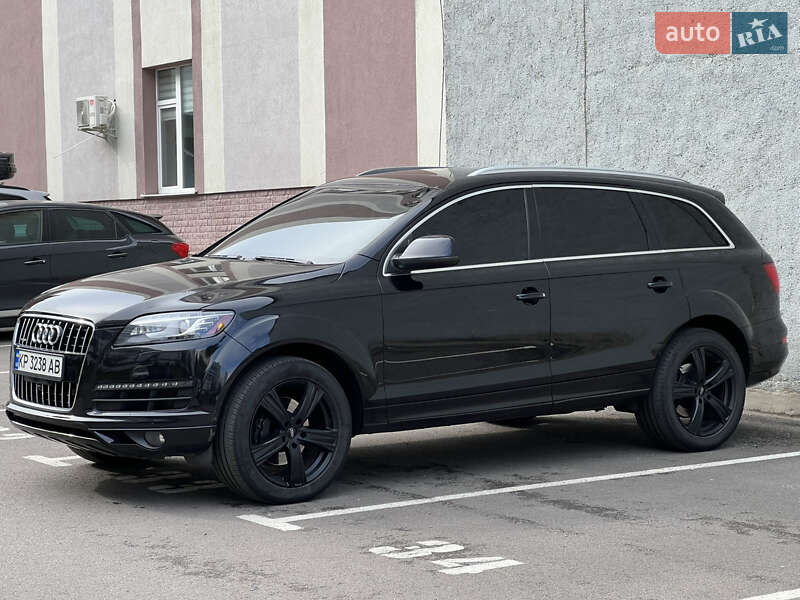 Позашляховик / Кросовер Audi Q7 2011 в Рівному