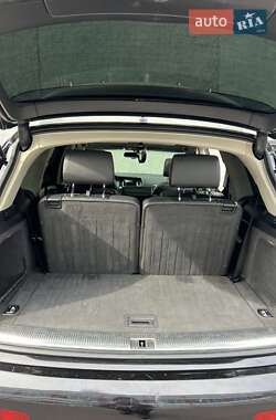 Внедорожник / Кроссовер Audi Q7 2011 в 