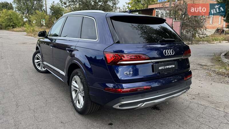 Внедорожник / Кроссовер Audi Q7 2020 в Полтаве