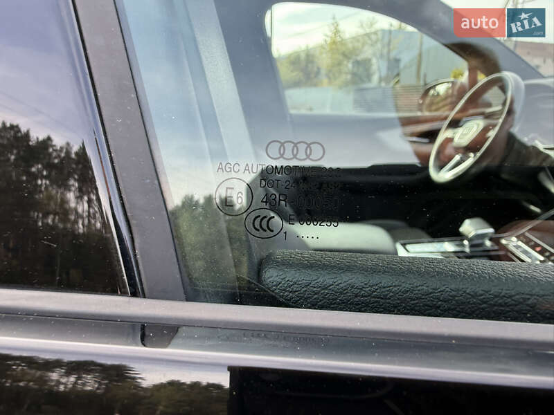 Позашляховик / Кросовер Audi Q7 2021 в Ковелі