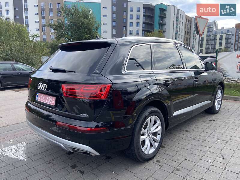 Позашляховик / Кросовер Audi Q7 2019 в Львові