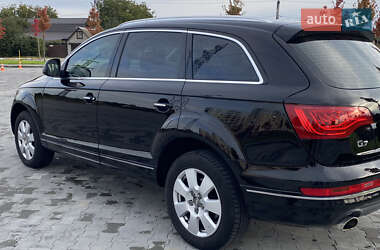 Внедорожник / Кроссовер Audi Q7 2013 в 