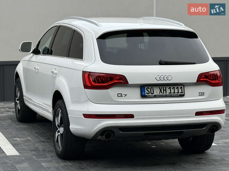Внедорожник / Кроссовер Audi Q7 2012 в Ровно