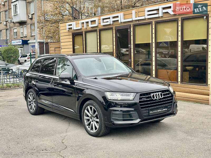 Внедорожник / Кроссовер Audi Q7 2018 в Киеве фото 10 Внедорожник / Кроссовер Audi Q7 2018 в Киеве