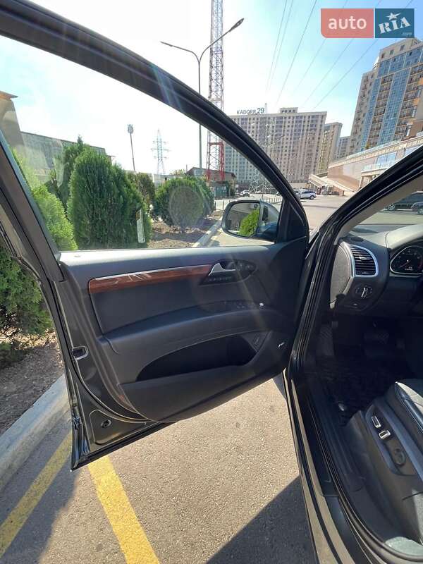 Внедорожник / Кроссовер Audi Q7 2015 в Одессе фото 10 Внедорожник / Кроссовер Audi Q7 2015 в Одессе