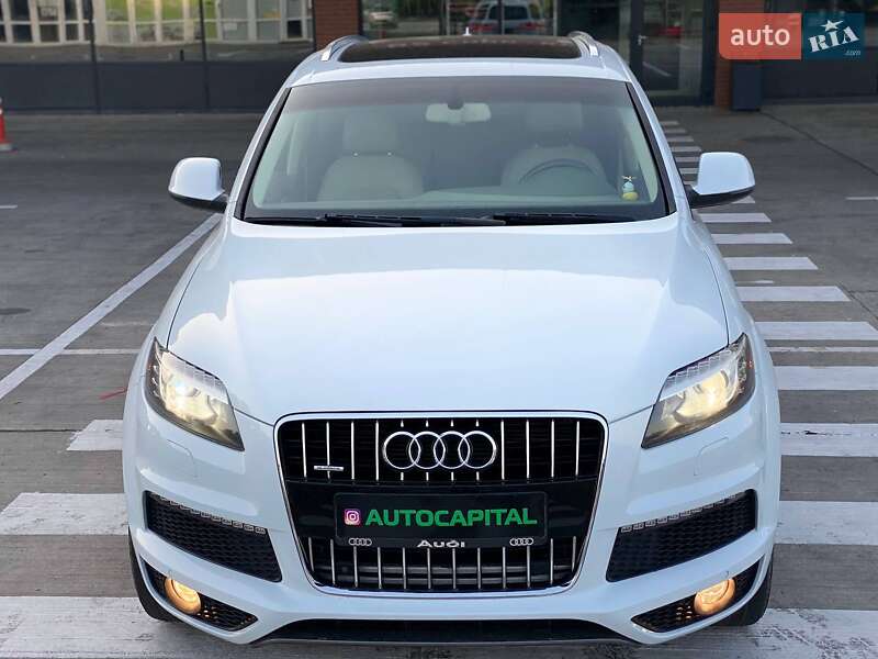 Позашляховик / Кросовер Audi Q7 2013 в Києві