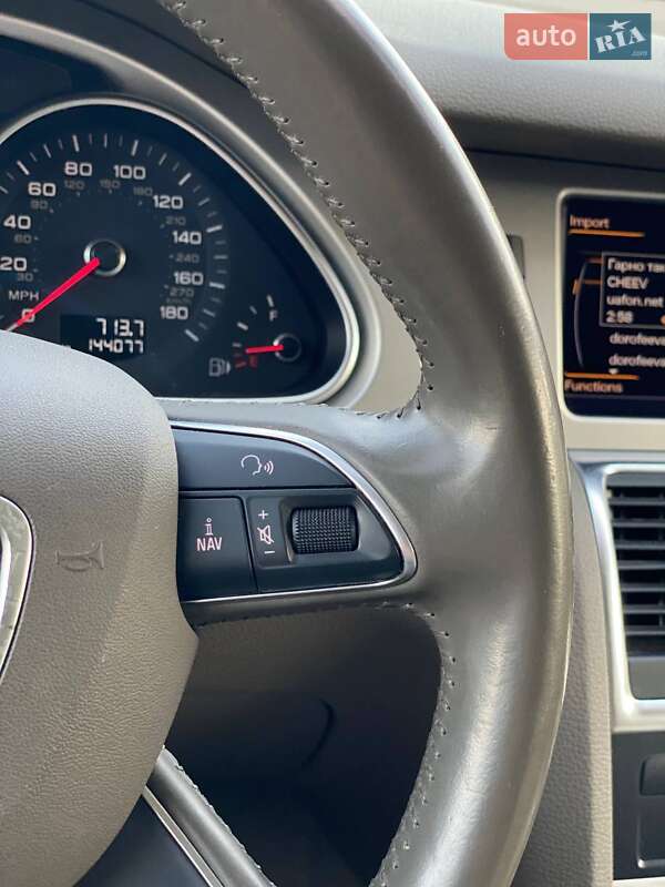 Позашляховик / Кросовер Audi Q7 2013 в Києві