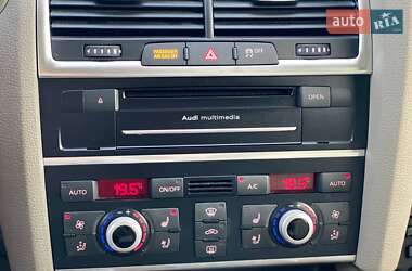 Позашляховик / Кросовер Audi Q7 2013 в 