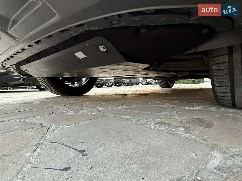 Внедорожник / Кроссовер Audi Q7 2020 в Киеве