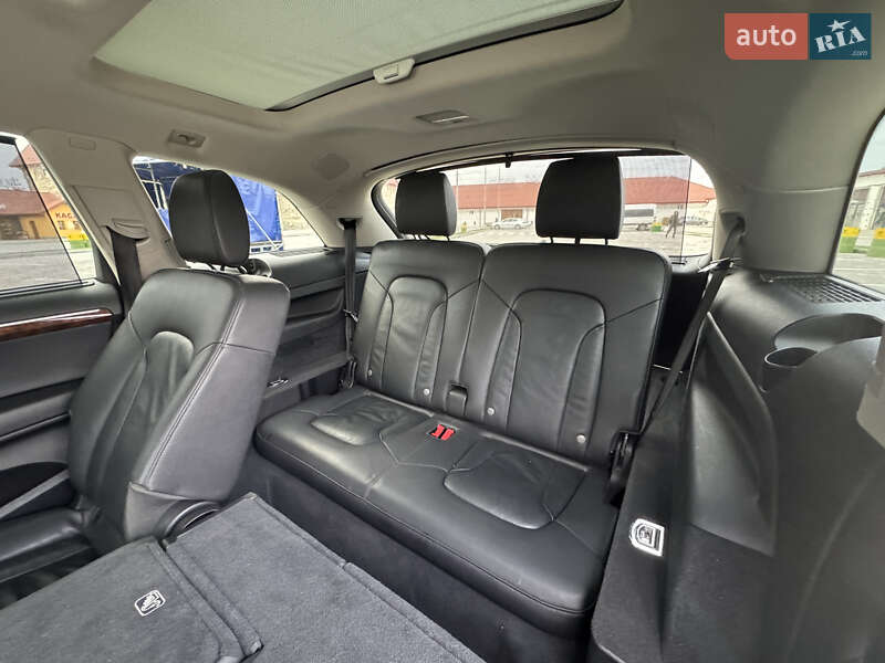Внедорожник / Кроссовер Audi Q7 2015 в Тернополе