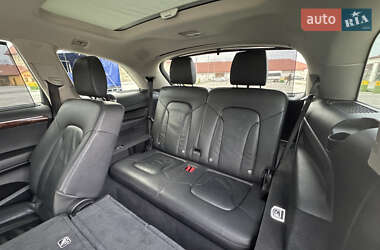 Позашляховик / Кросовер Audi Q7 2015 в 