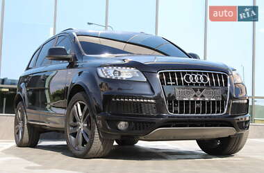 Внедорожник / Кроссовер Audi Q7 2015 в Ровно