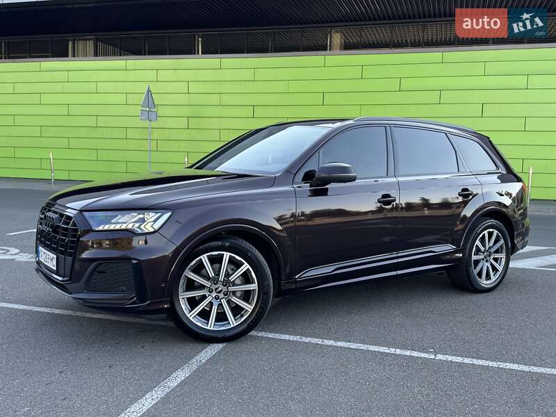 Позашляховик / Кросовер Audi Q7 2022 в Києві