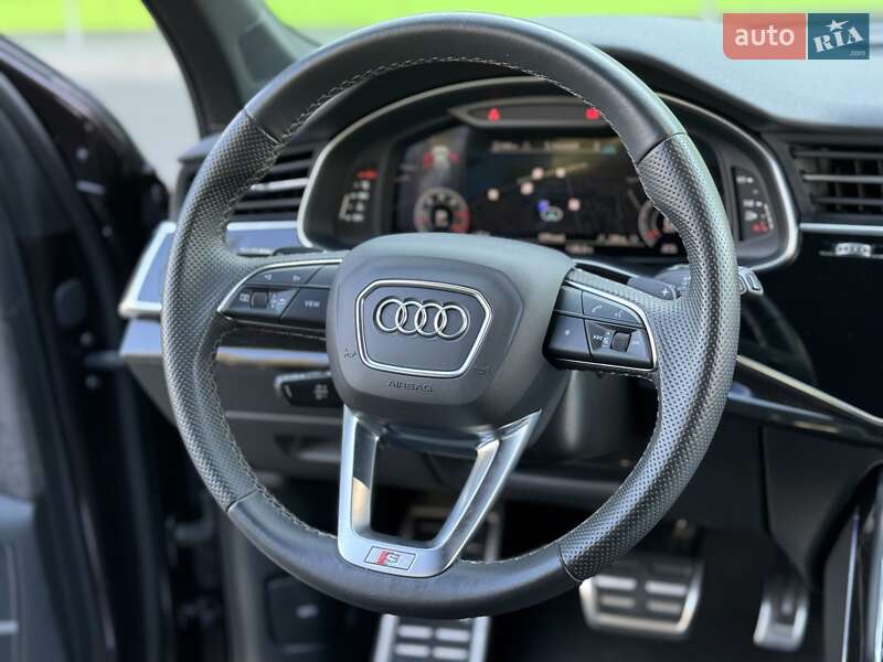 Позашляховик / Кросовер Audi Q7 2022 в Києві