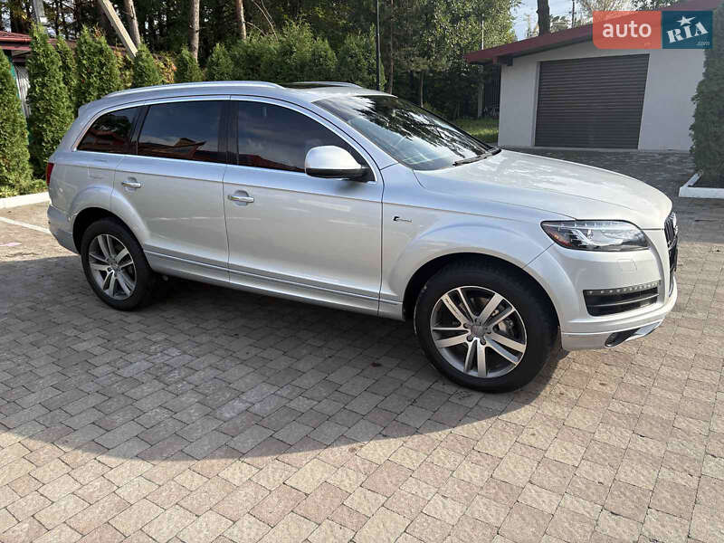 Позашляховик / Кросовер Audi Q7 2012 в Львові