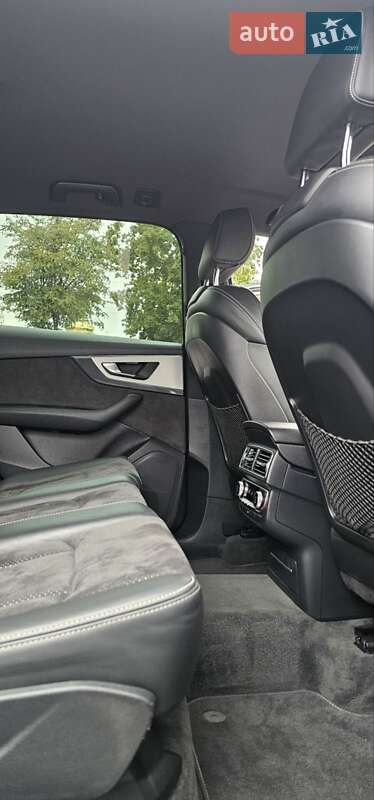 Позашляховик / Кросовер Audi Q7 2016 в Коломиї