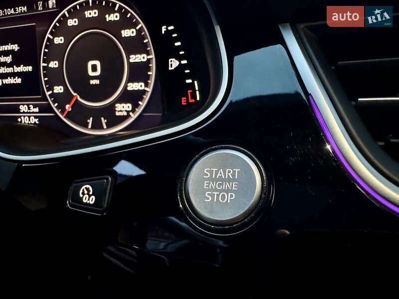 Внедорожник / Кроссовер Audi Q7 2015 в Одессе