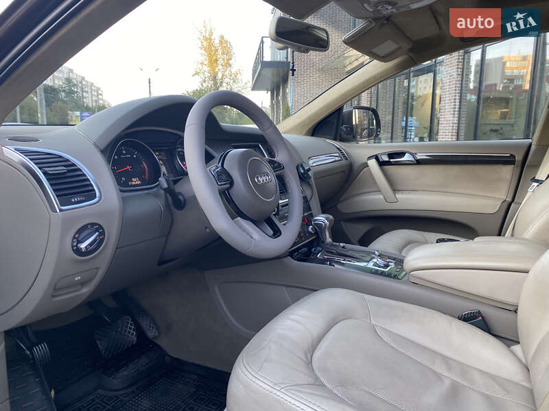 Внедорожник / Кроссовер Audi Q7 2011 в Ивано-Франковске