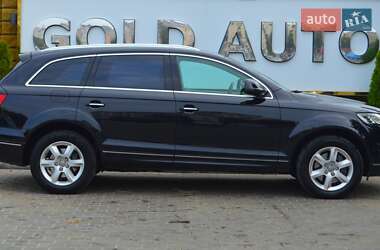 Внедорожник / Кроссовер Audi Q7 2010 в 