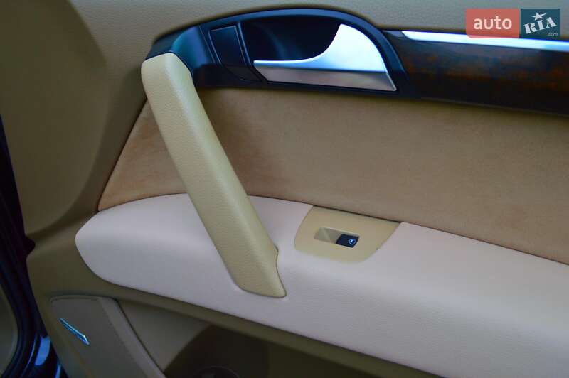 Позашляховик / Кросовер Audi Q7 2010 в Одесі фото 41 Позашляховик / Кросовер Audi Q7 2010 в Одесі
