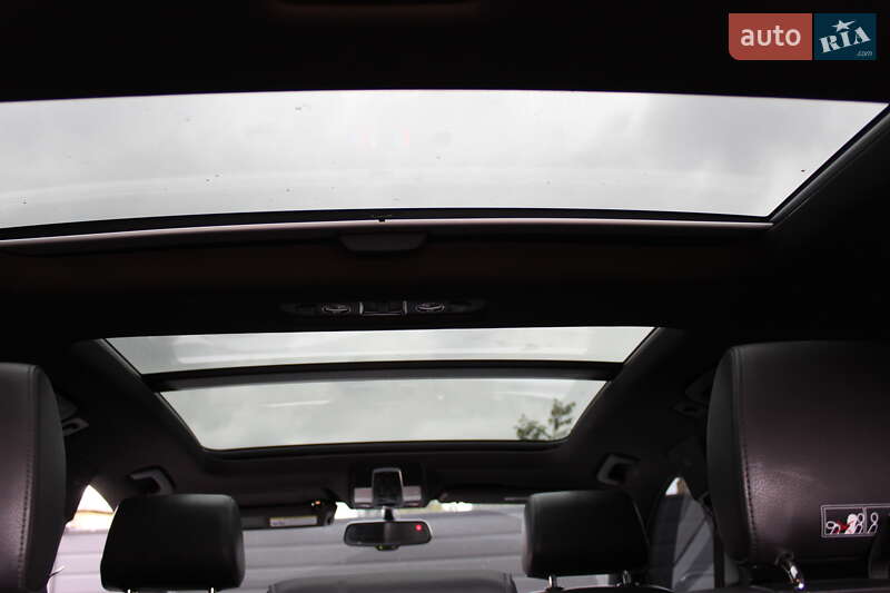 Позашляховик / Кросовер Audi Q7 2015 в Рівному