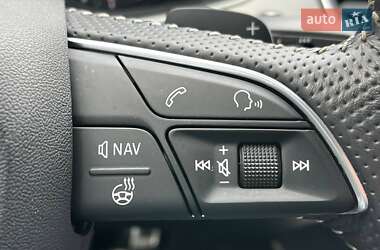 Позашляховик / Кросовер Audi Q7 2016 в 