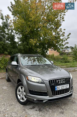 Внедорожник / Кроссовер Audi Q7 2011 в 