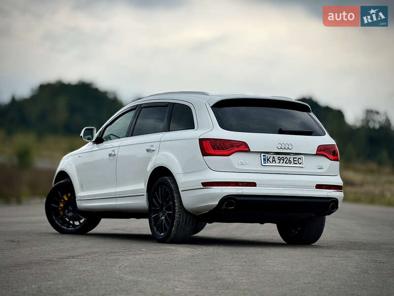 Внедорожник / Кроссовер Audi Q7 2013 в Трускавце