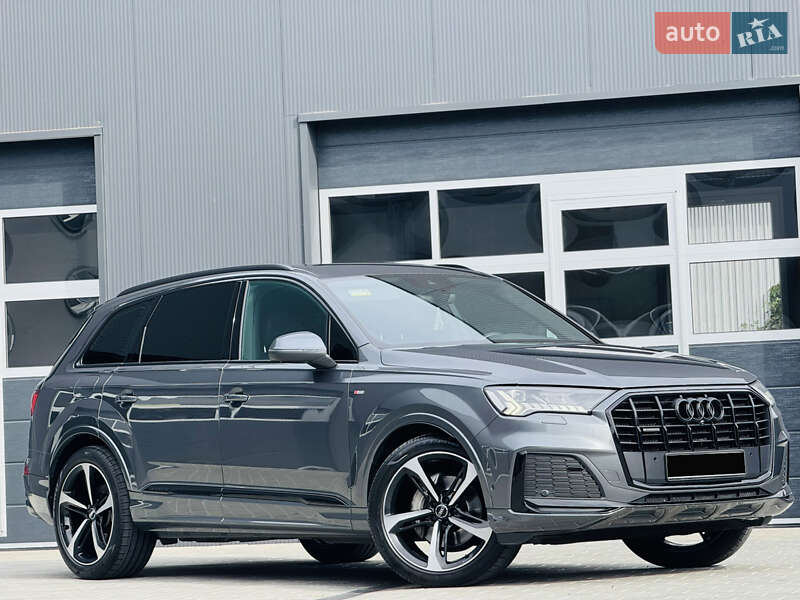 Позашляховик / Кросовер Audi Q7 2020 в Мукачевому